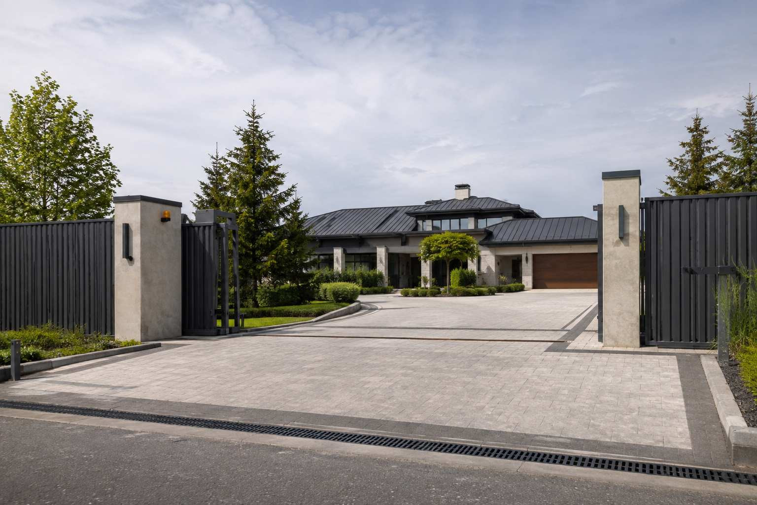 https://novyj-urengoj.blago-s.ru/storage/app/uploads/public/6a7/eb9/6f9/6a7eb96f97933639572297.jpg